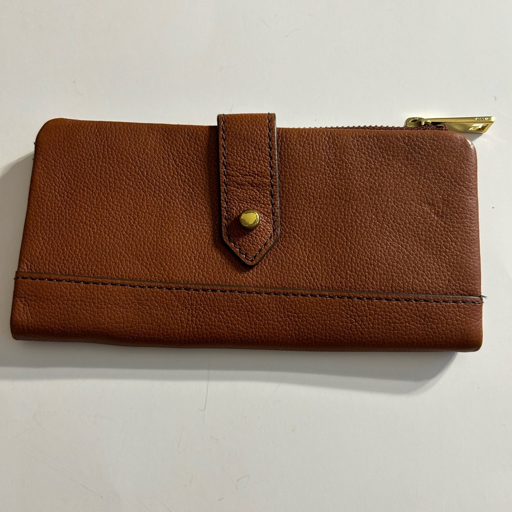 FOSSIL LAINE MED BROWN CROSS GRAIN LEATHER WALLET/CREDIT CARD/ID SLOT SNAP FLAP